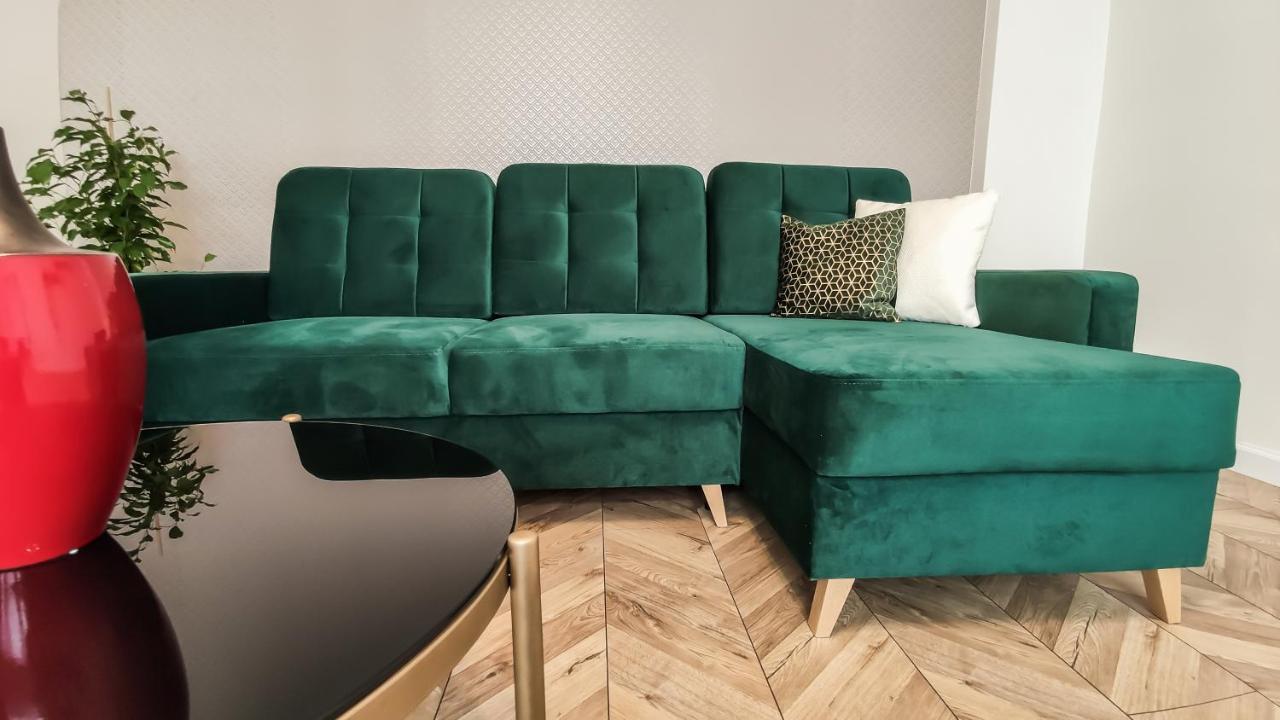 Bonton Apartments Kezmarok Bagian luar foto