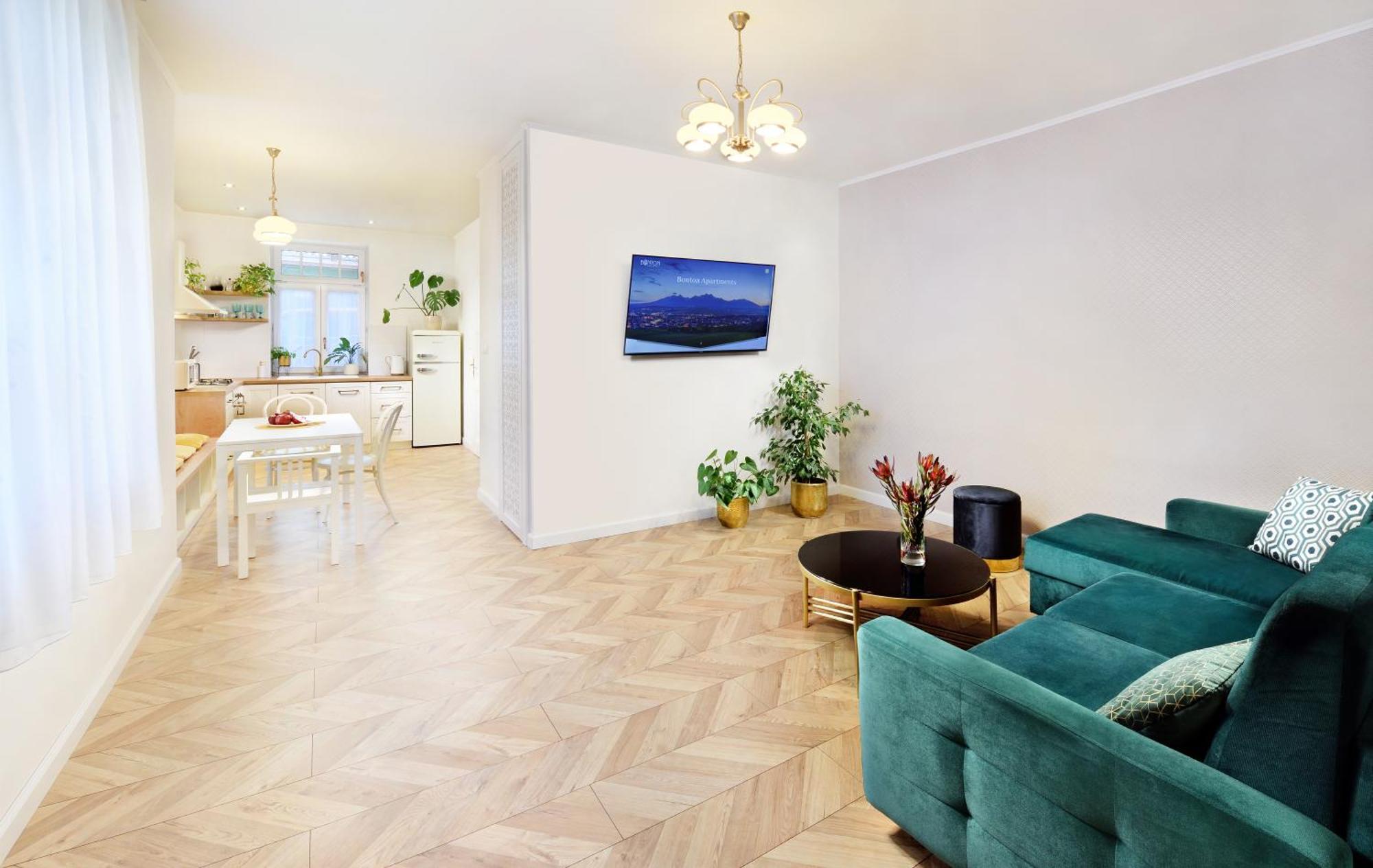 Bonton Apartments Kezmarok Bagian luar foto